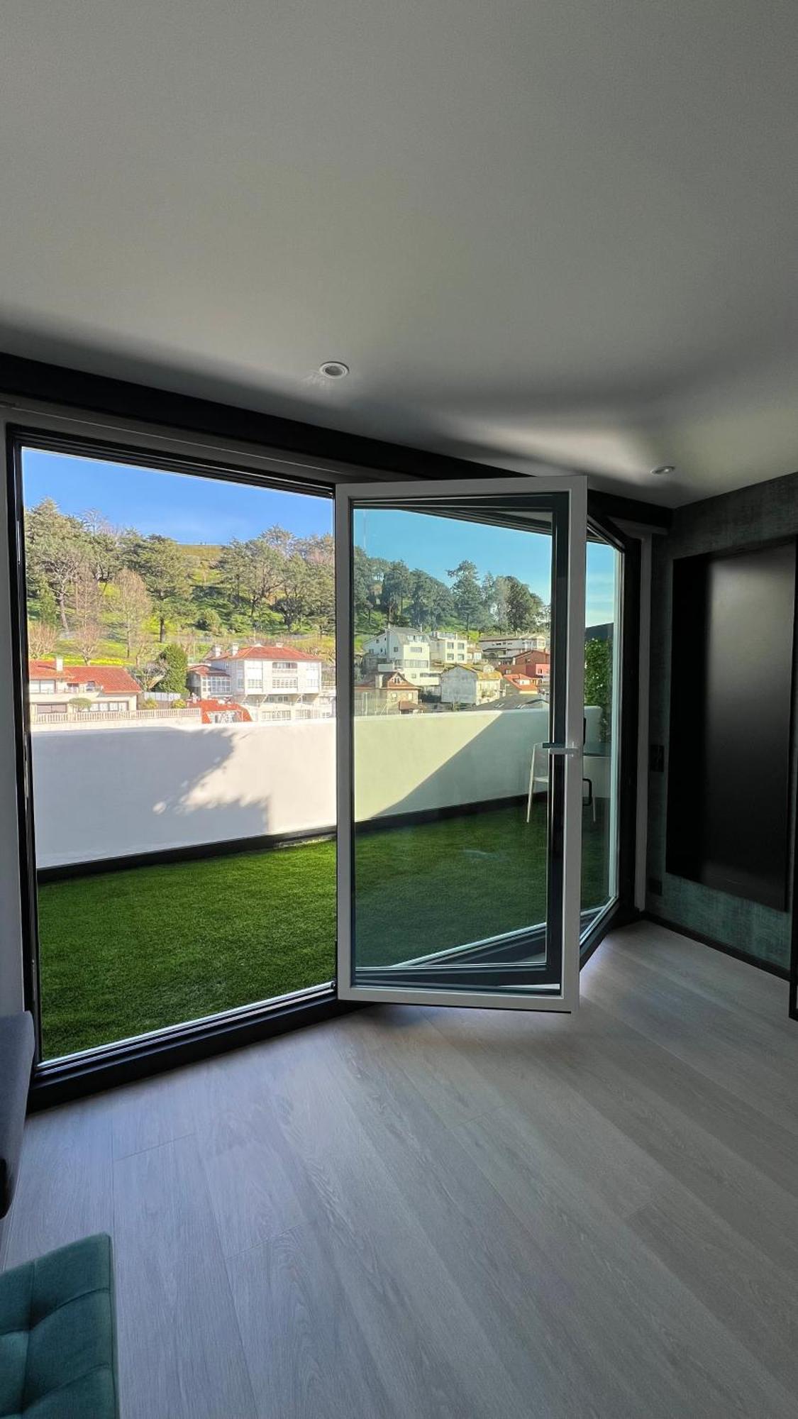 La Terraza Del Atico Con Parking Incluido Apartment Vigo Bagian luar foto