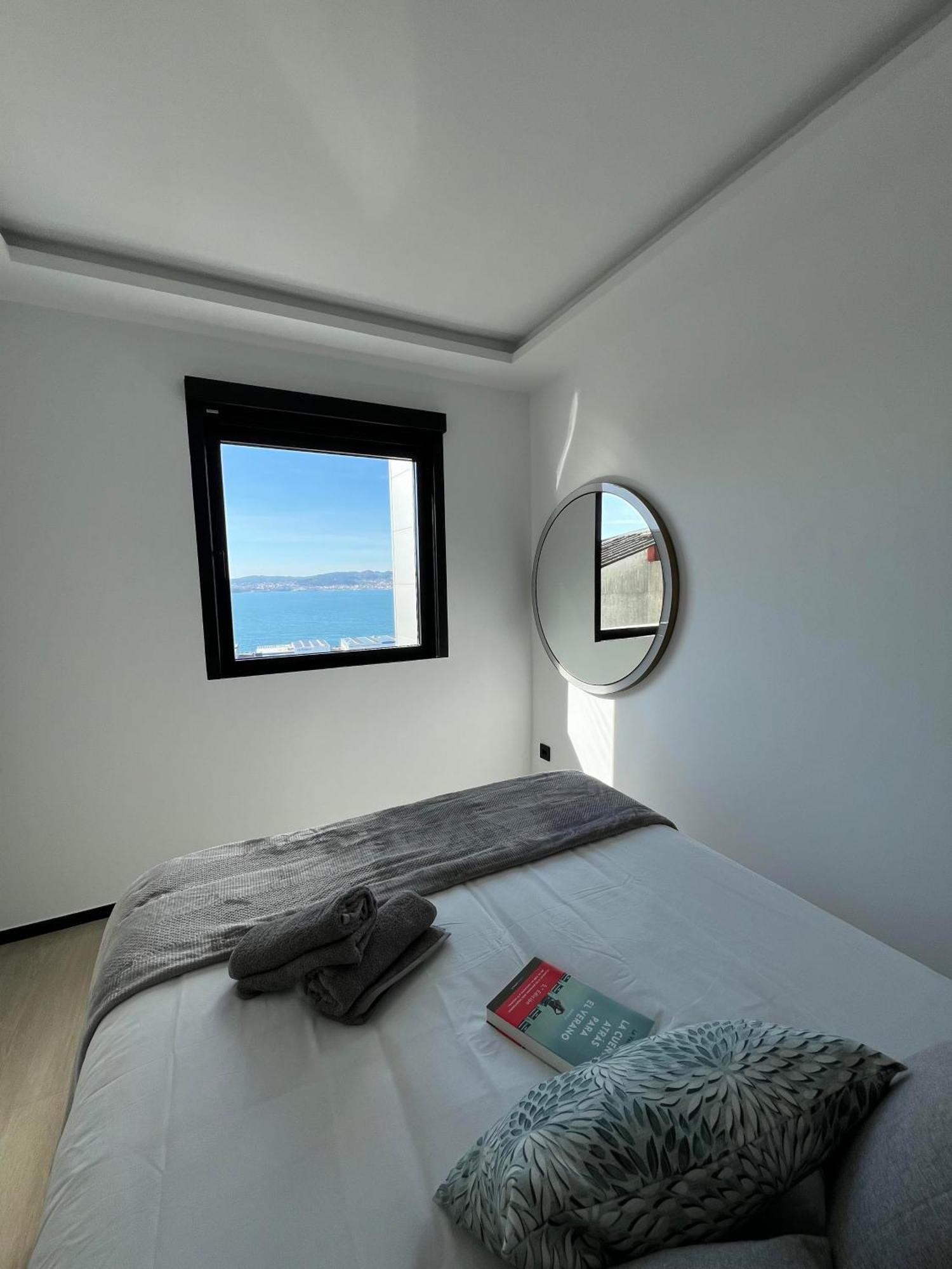 La Terraza Del Atico Con Parking Incluido Apartment Vigo Bagian luar foto